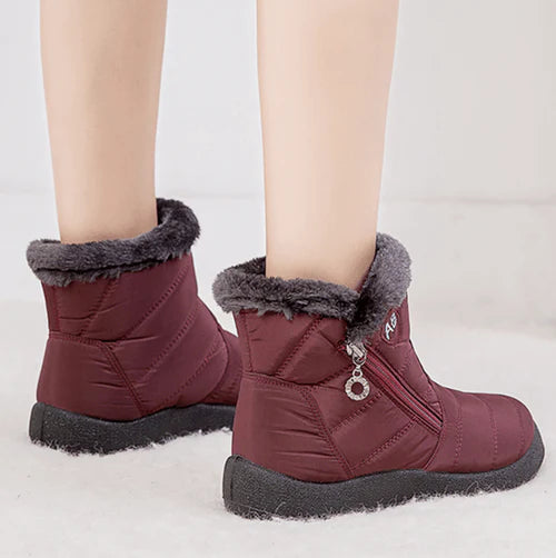 Kit Conforto Pollar - Bota, Touca e Cachecol Peluciados (OFERTA DE INVERNO)