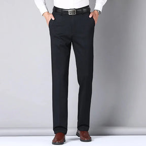 (COMPRE 1 LEVE 2) Calça Social Traço Fino + Cinto Social Couro